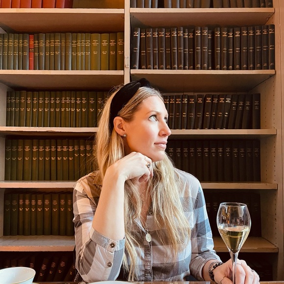 Meet your Posher, Karri - Picture 5 of 7